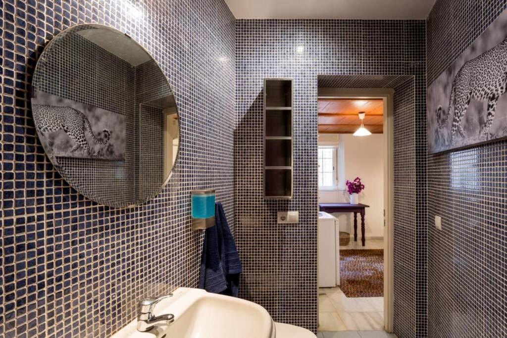 Pretty Duplex In Bohemian District-City Center Sevilla Exteriör bild